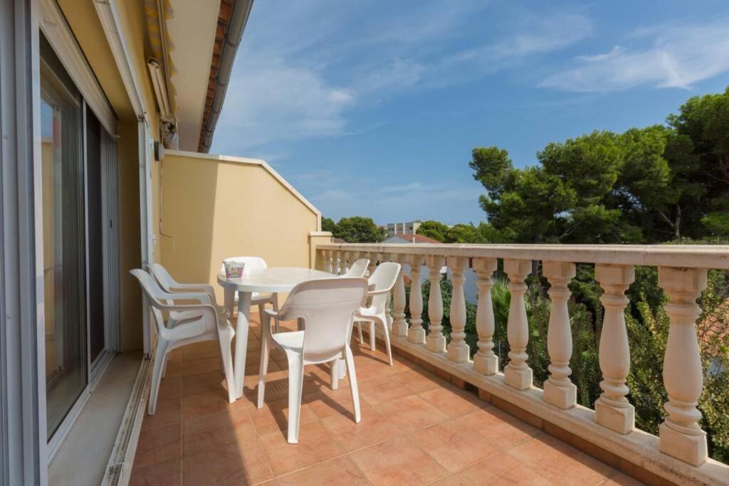 SAN CARLOS - Apartamento de dos dormitorios con piscina comunitaria Alcanar Exterior foto