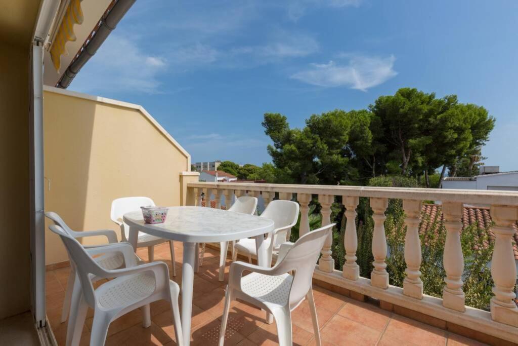SAN CARLOS - Apartamento de dos dormitorios con piscina comunitaria Alcanar Exterior foto