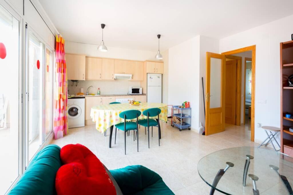 SAN CARLOS - Apartamento de dos dormitorios con piscina comunitaria Alcanar Exterior foto